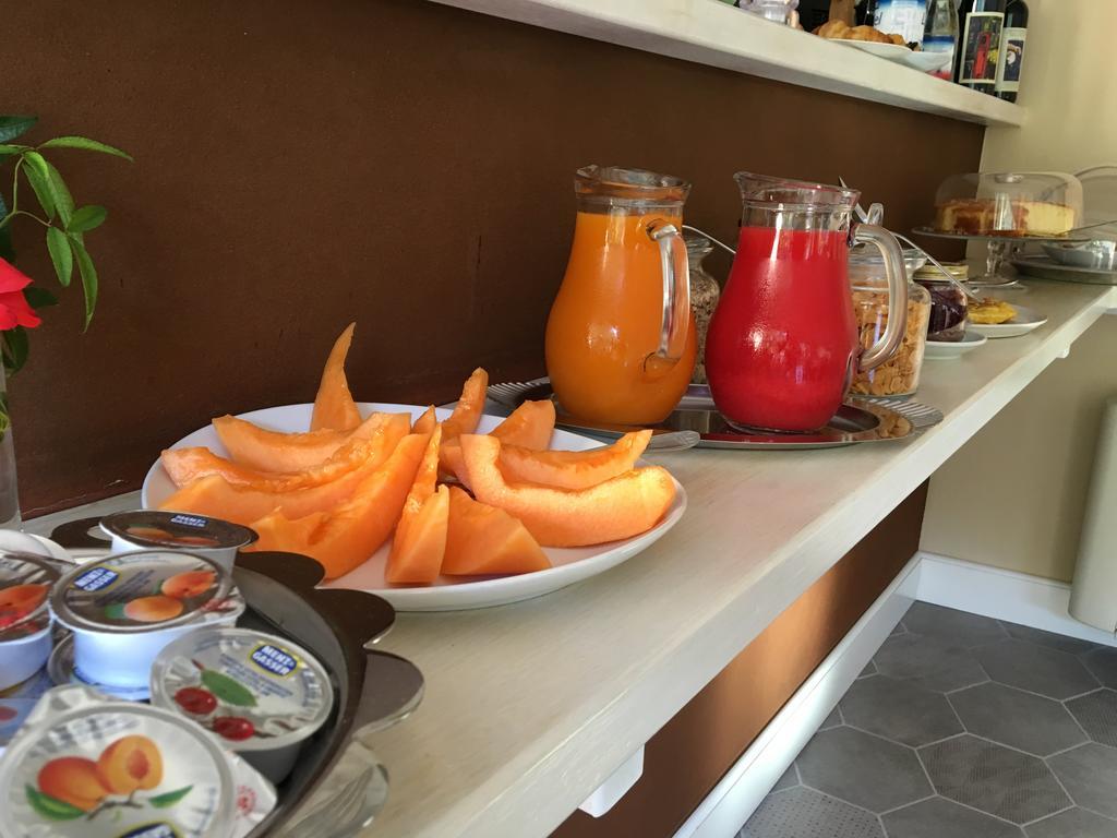 B&B Villa Dei Pini Cannobio Luaran gambar