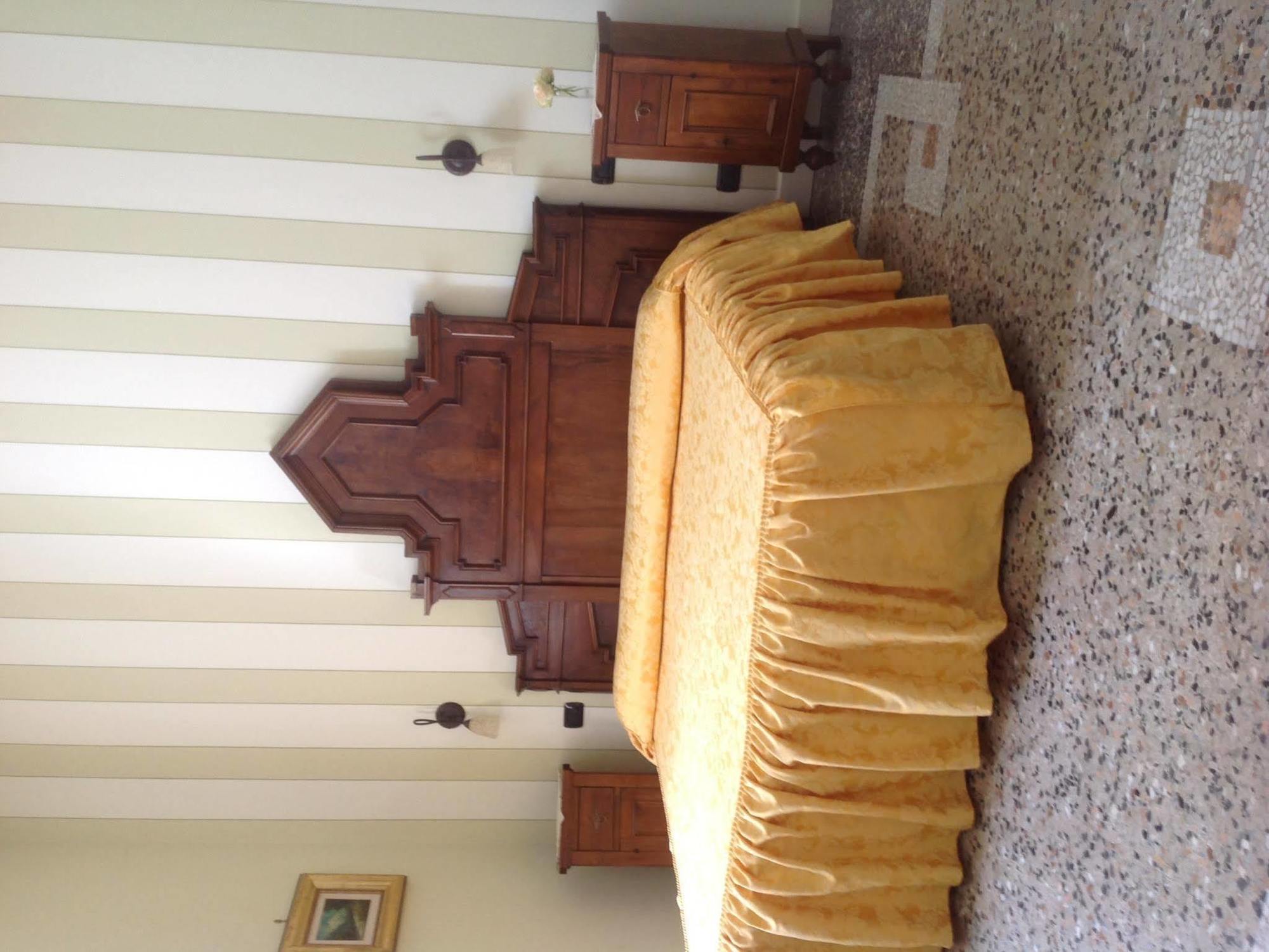 B&B Villa Dei Pini Cannobio Luaran gambar